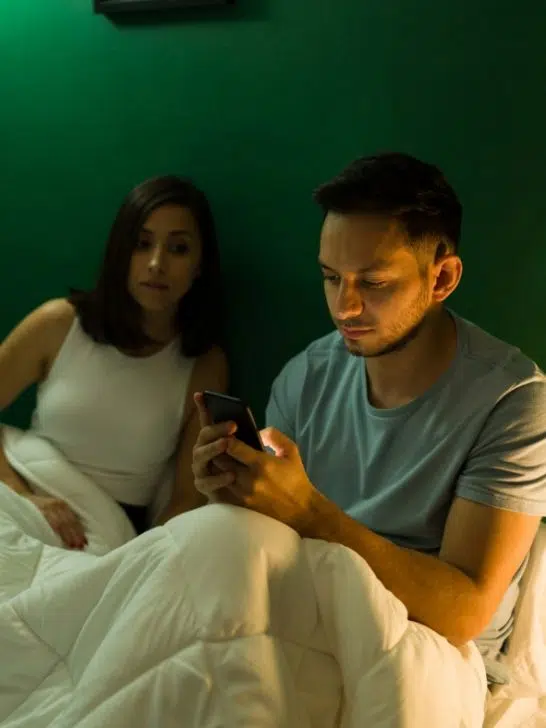 8 Signs Your Husband Is Being Tempted To Cheat